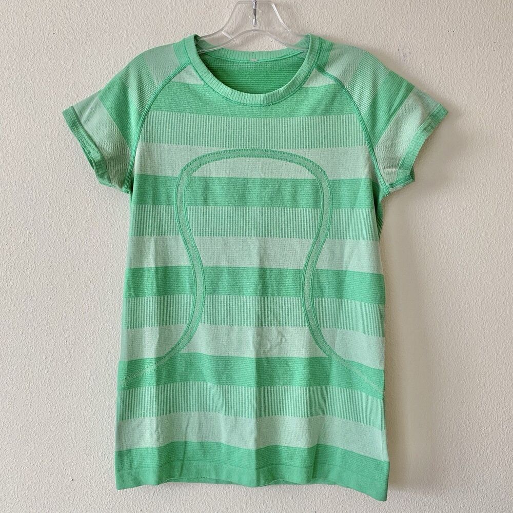 Lululemon Women’s Swiftly Tech Green Striped Crew Athletic Short Sleeve Shirt